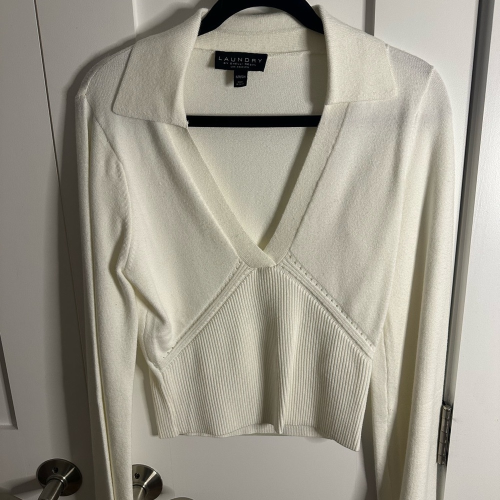 Laundry by Shelli Segal Women's Cream V-Neck Blouse